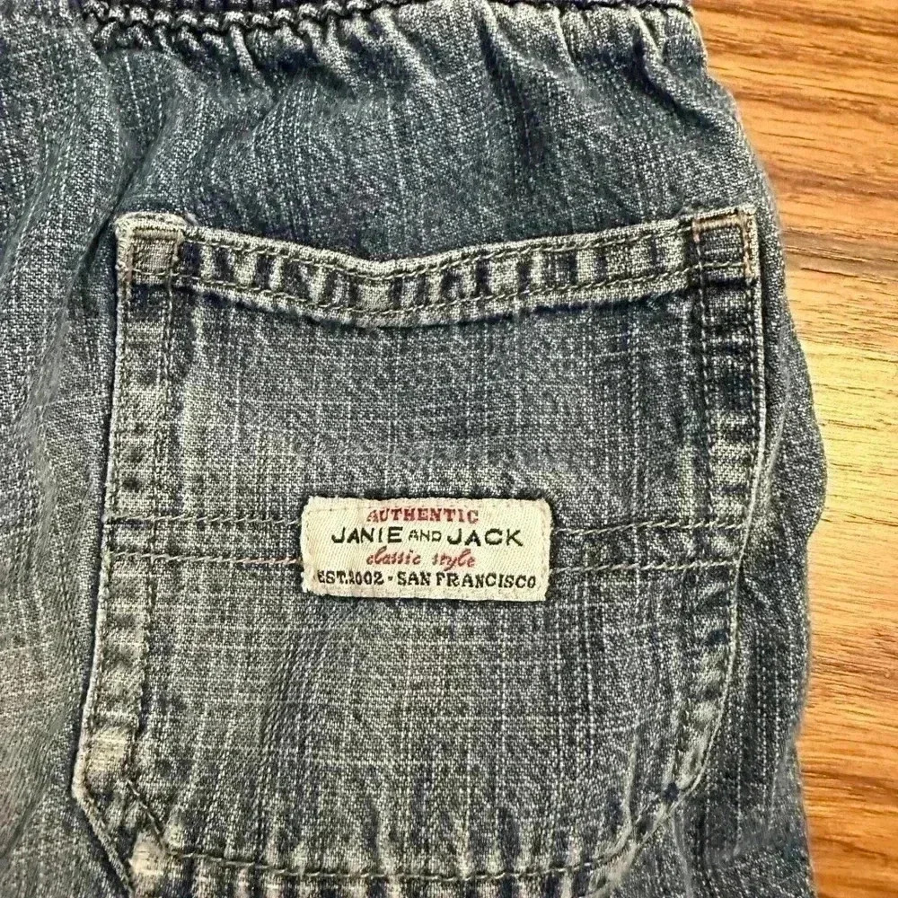 Janie and Jack 4T toddler boy denim shorts - Picture 6 of 7